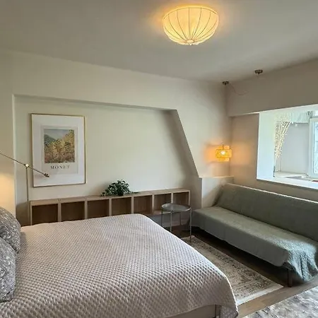 Bright & Stylish Cozy Studio Near Old Town * Бухарест