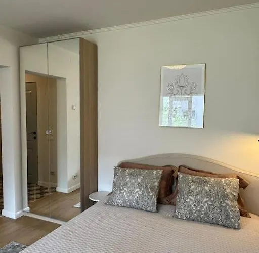 Appartement Bright & Stylish Cozy Near Old Town