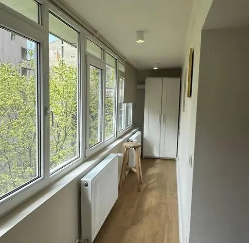 Bright & Stylish Cozy Near Old Town * Bucarest