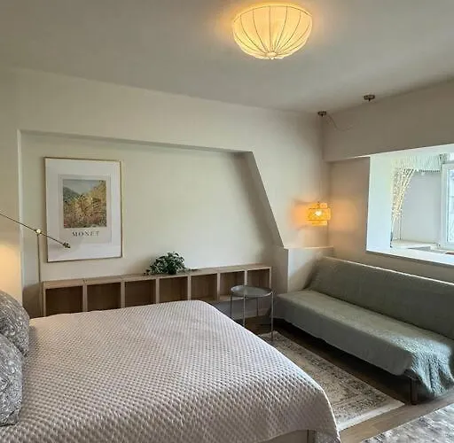 Bright & Stylish Cozy Studio Near Old Town * Bucureşti