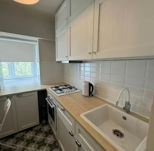 Appartement Bright & Stylish Cozy Near Old Town Bucarest